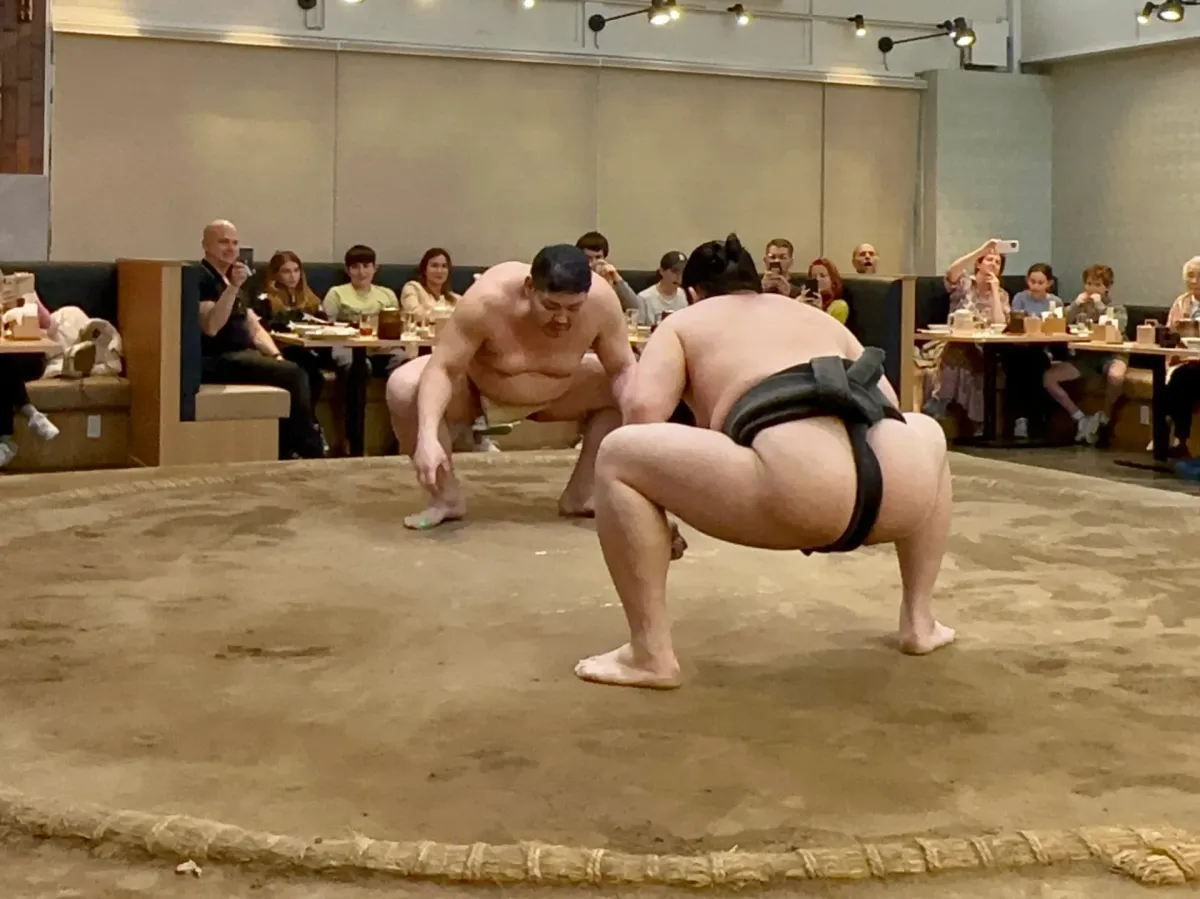 Live sumo show in Osaka followed by a traditional chanko nabe hot pot dinner with former rikishi